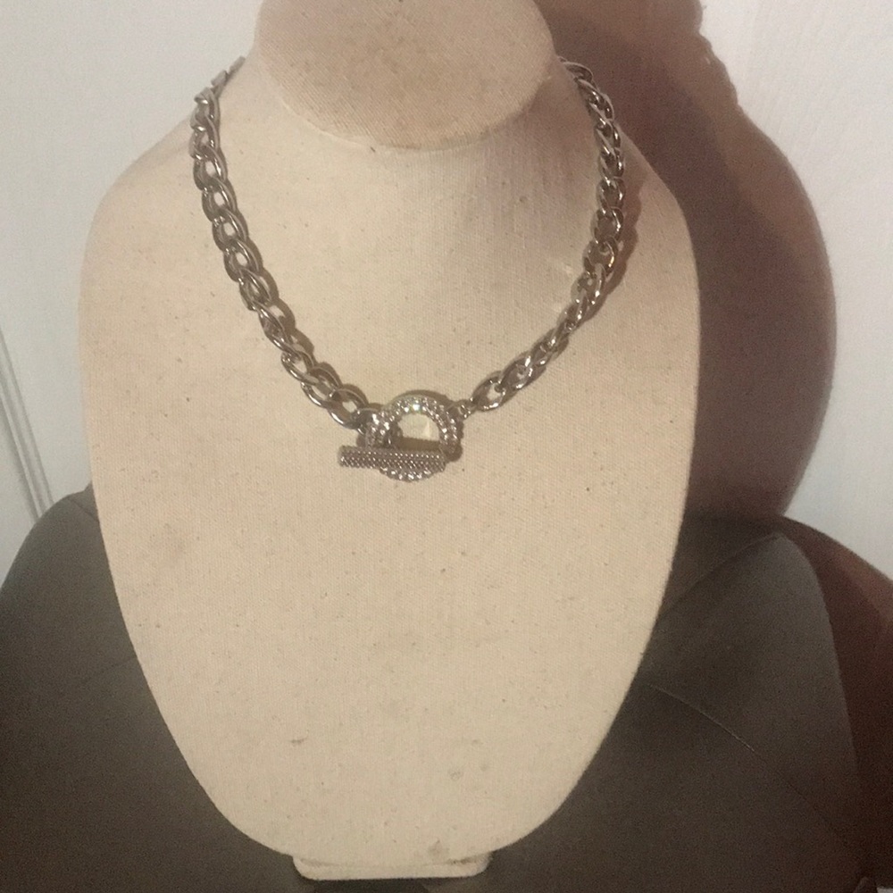 Linked silver necklace